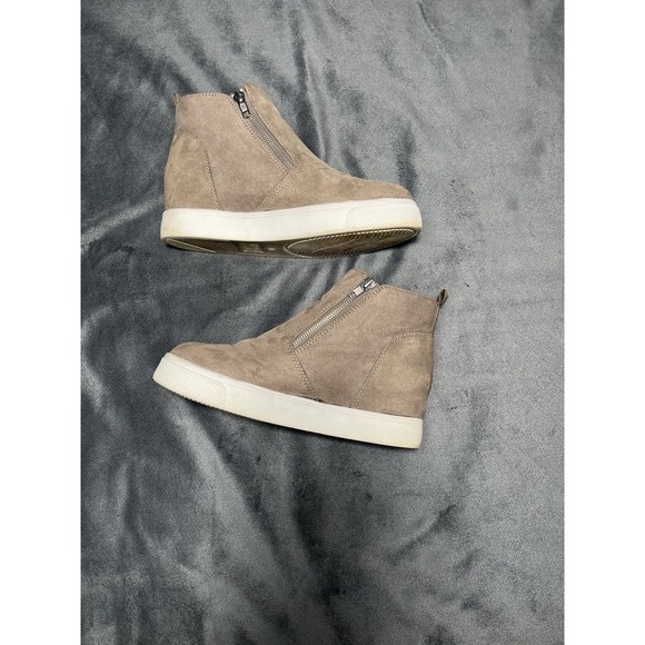 Time & Tru Memory Foam Women's Khaki Blush Suede Wedge Sneakers Size 8 W - Picture 5 of 12